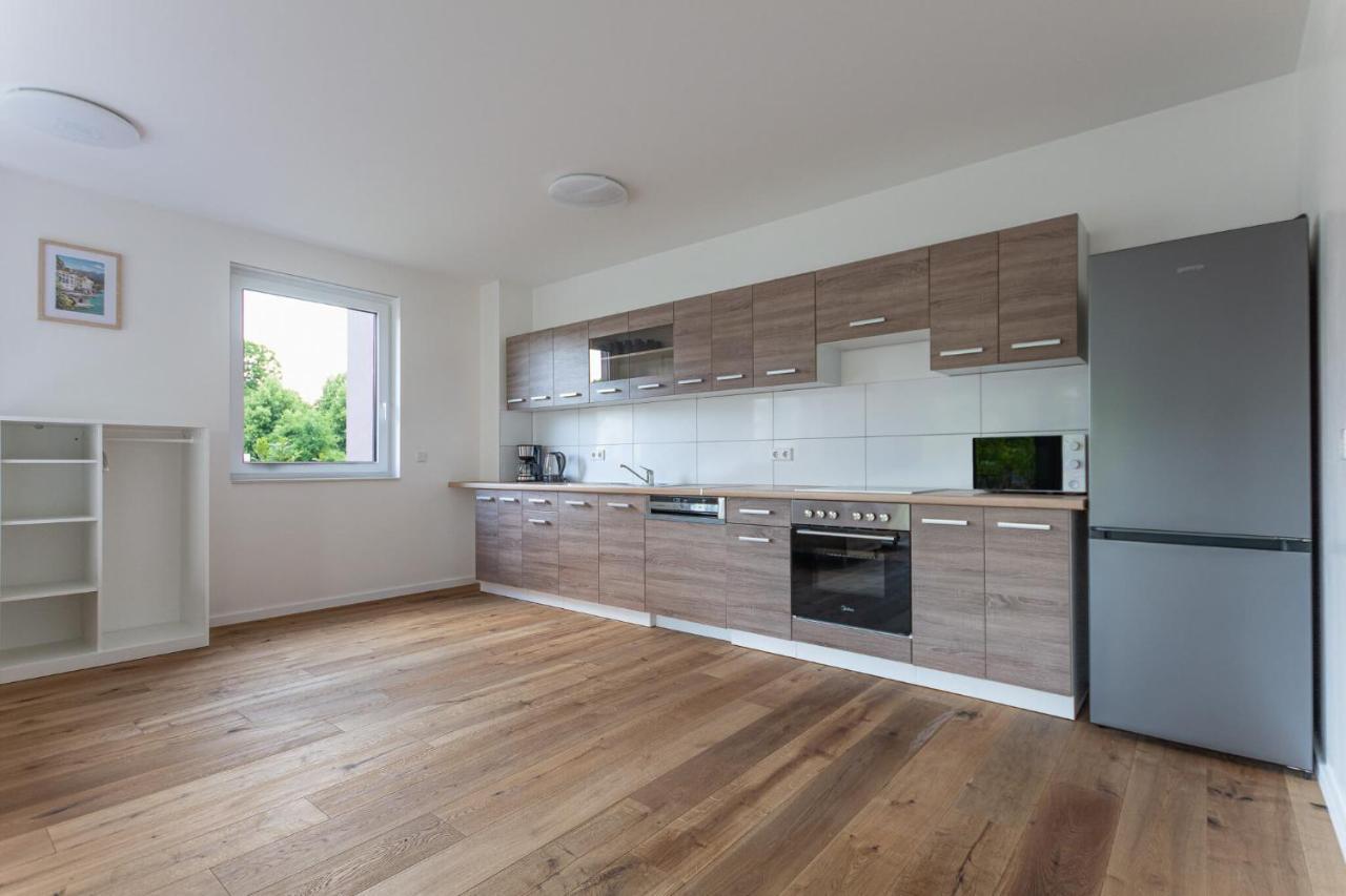 T&K Apartments - Bergisch Gladbach - 3 Comfortable Apartments - 18 Min To Fair Messe Cologne Ngoại thất bức ảnh