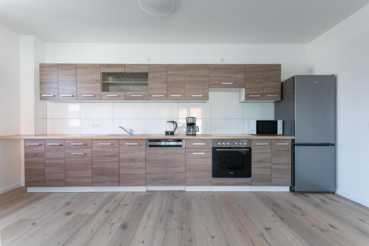 T&K Apartments - Bergisch Gladbach - 3 Comfortable Apartments - 18 Min To Fair Messe Cologne Ngoại thất bức ảnh