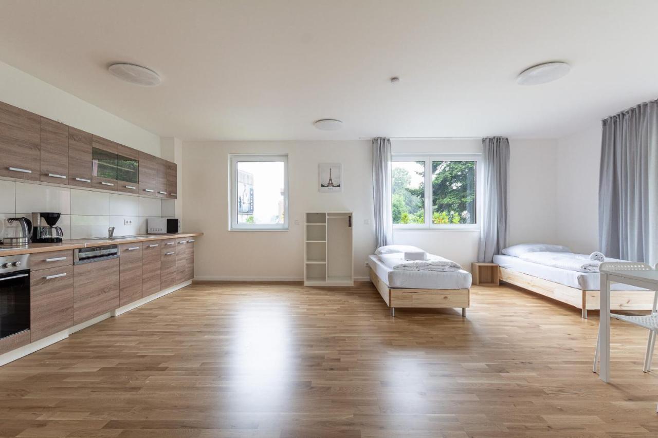 T&K Apartments - Bergisch Gladbach - 3 Comfortable Apartments - 18 Min To Fair Messe Cologne Ngoại thất bức ảnh